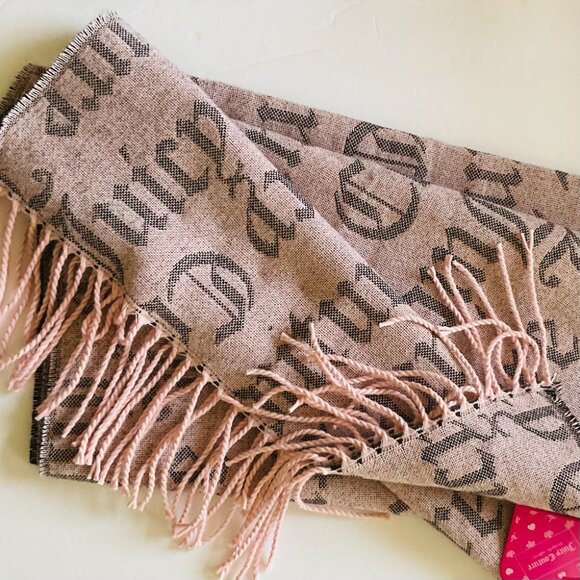 JUICY COUTURE Women's Blanket Scarf/Wrap  NWT Size OSFM - Picture 6 of 7